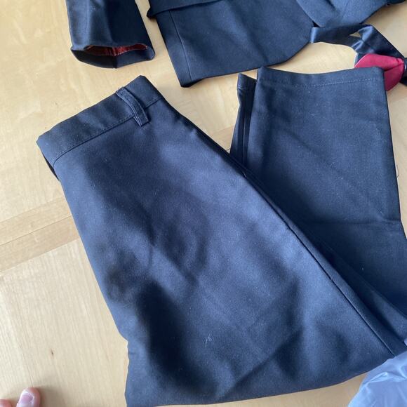 Yuan Lu Boys 5-Piece Suit Set Size 4 Black Blazer, Shirt, Pants & Vest - Picture 3 of 9